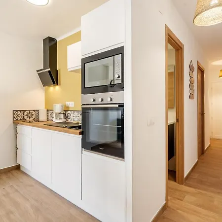 Welcs 067 Emp En El Puerto Con Terraza * 艾姆布里亚布拉瓦